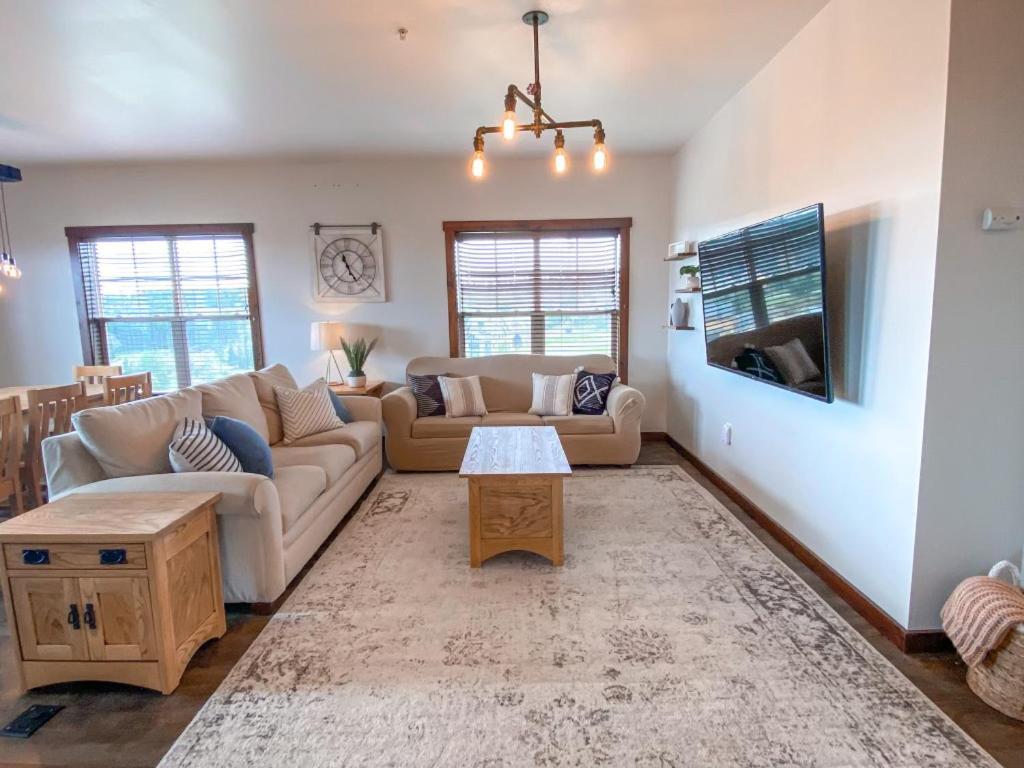 Remodeled Ski In-Out - 305 Soaring Eagle - Luxury! Dunmore Экстерьер фото